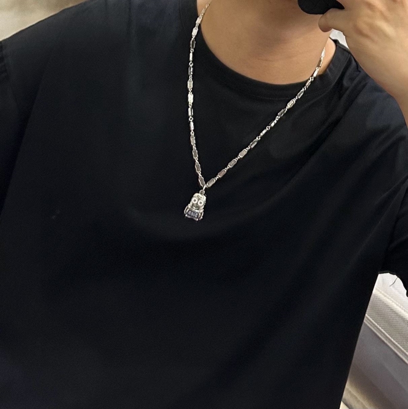 chr1st1an D10r necklaces